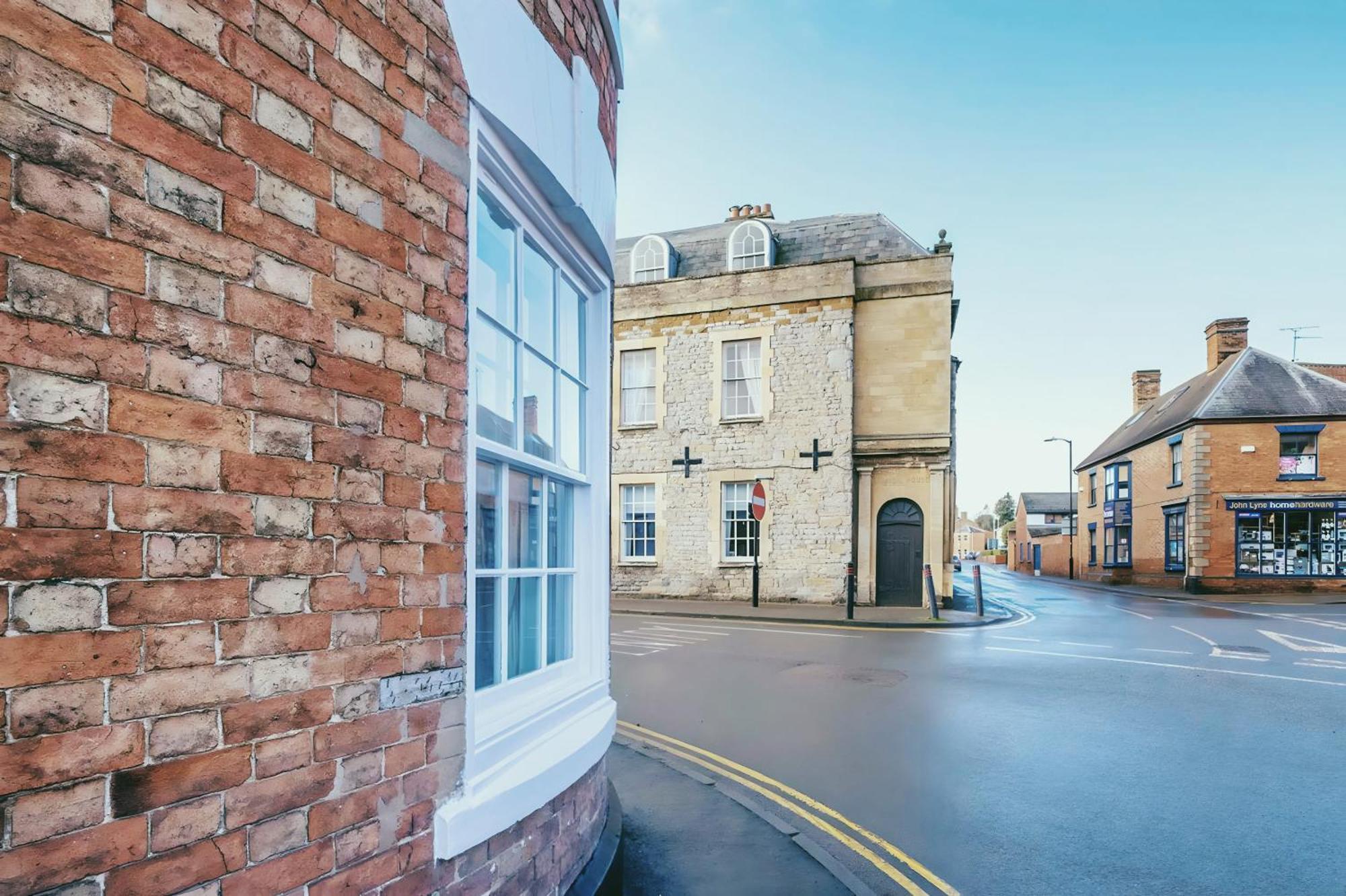 Отель The Corner House Shipston-on-Stour Экстерьер фото