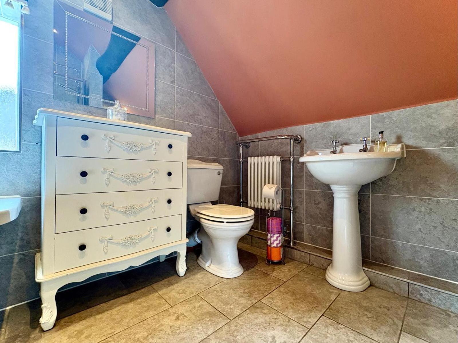 Отель The Corner House Shipston-on-Stour Экстерьер фото